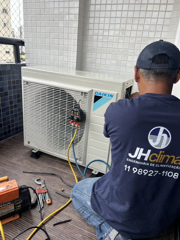 Instalação, Manutenção e Limpeza de Ar Condicionado